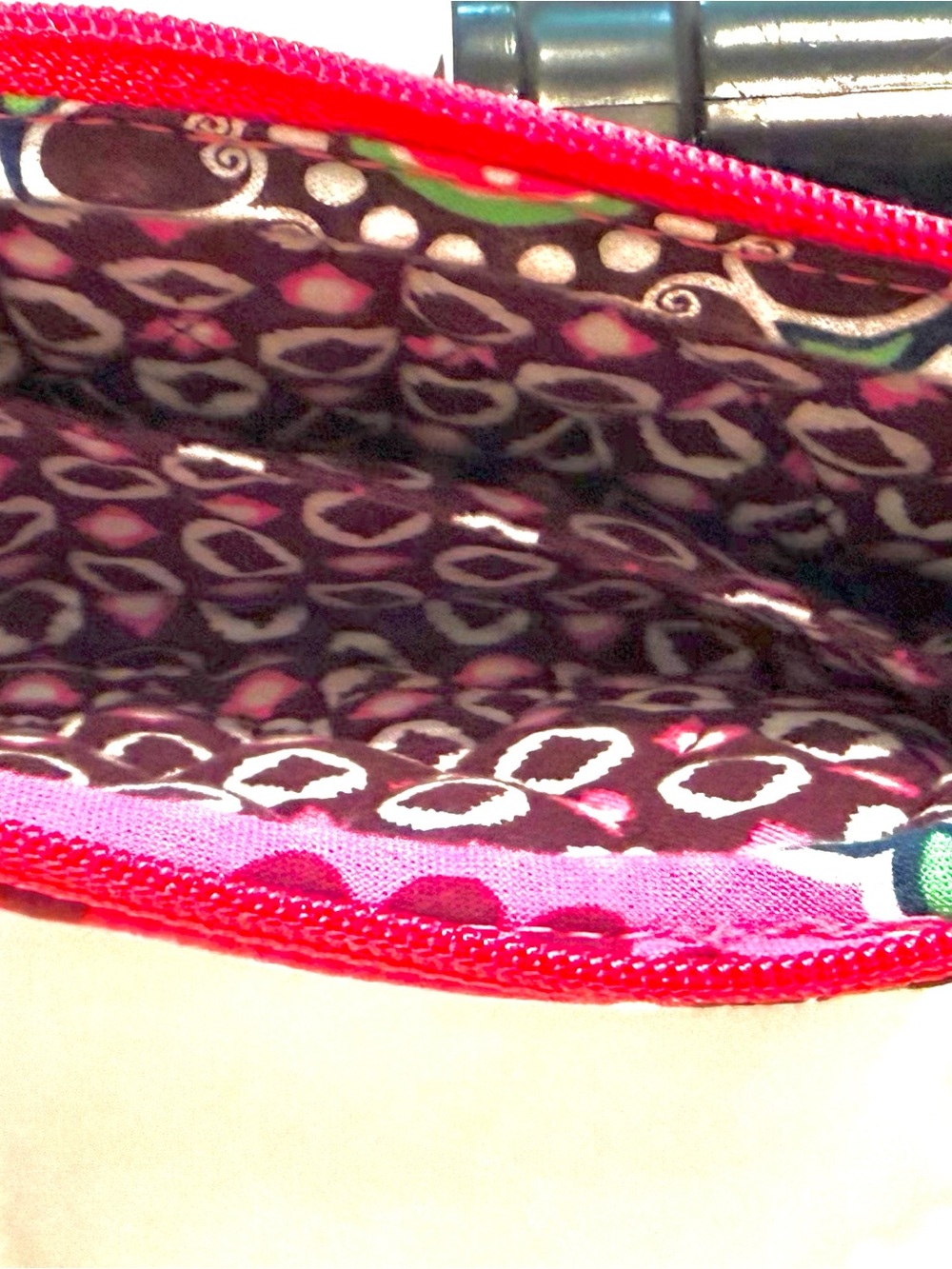 Vera Bradley Pink Quilted Wristlet with Floral Medallion Print NWOT - Picture 8 of 8